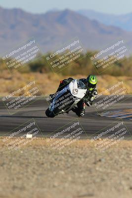 media/Dec-09-2023-SoCal Trackdays (Sat) [[76a8ac2686]]/Turn 15 Set 1 (230pm)/